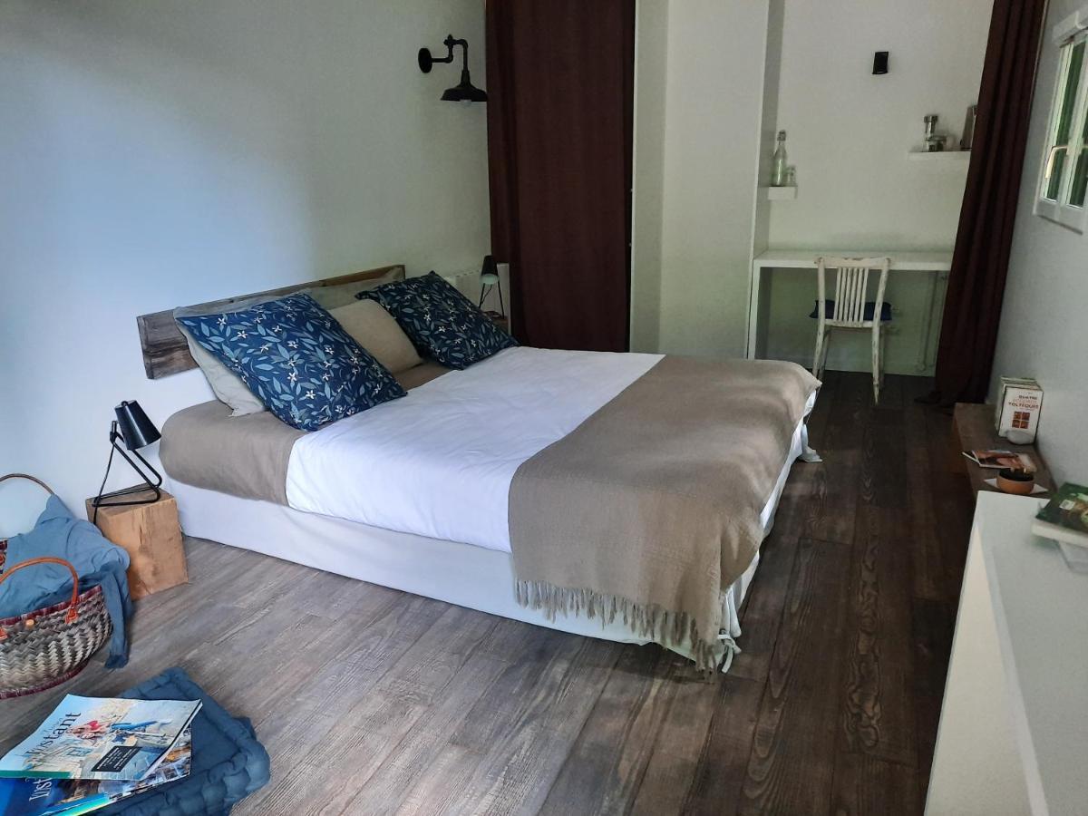 La Cabane De Troyes - Chambre D'Hotes Ngoại thất bức ảnh